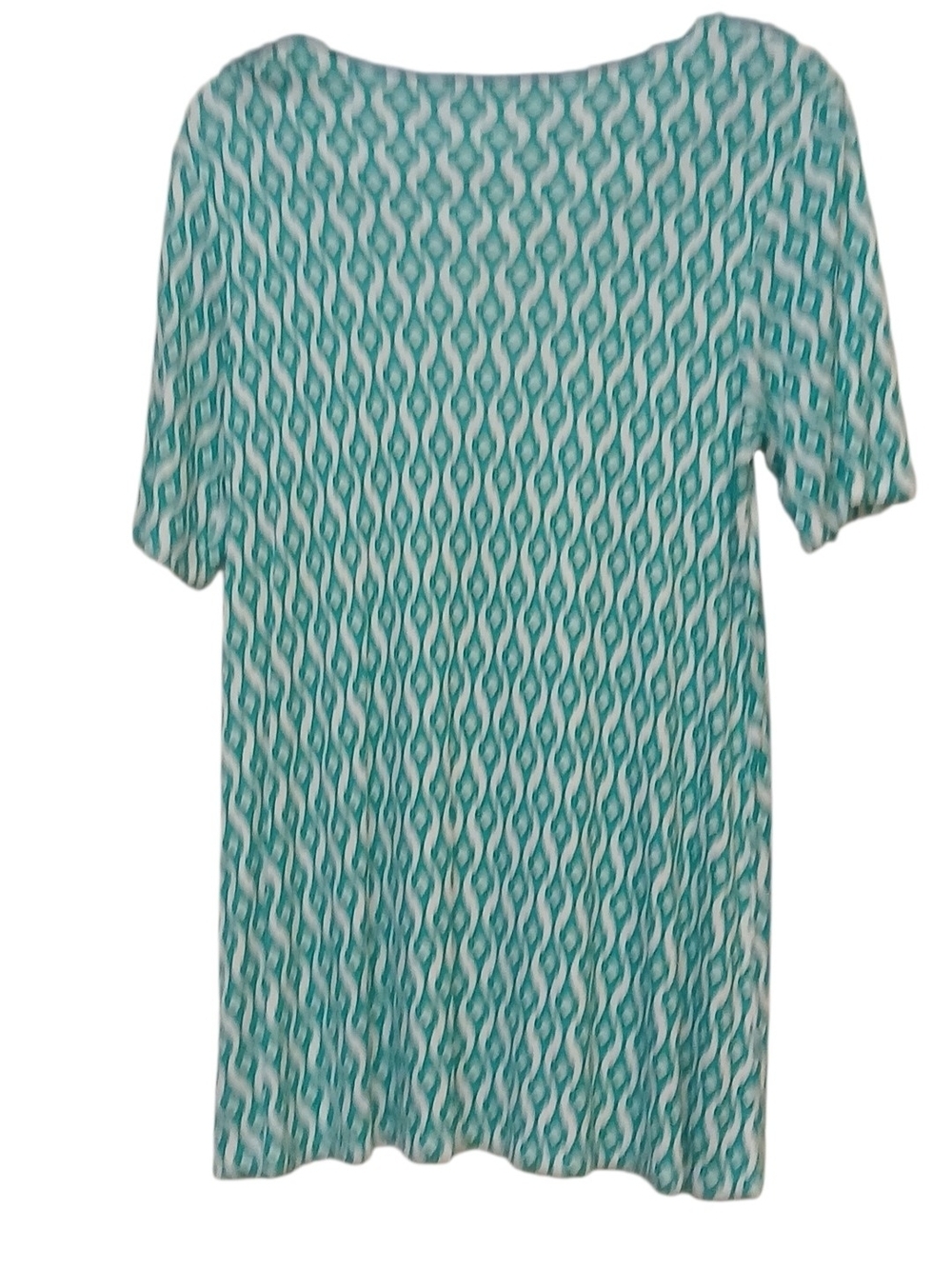 Chico's -NWOT,Greens & White Geometric Print, Hi/Lo Blouse,100% Model, Chico's 1 - Picture 3 of 10
